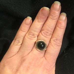 Retired James Avery-Encircled Black Onyx Ring- sz7